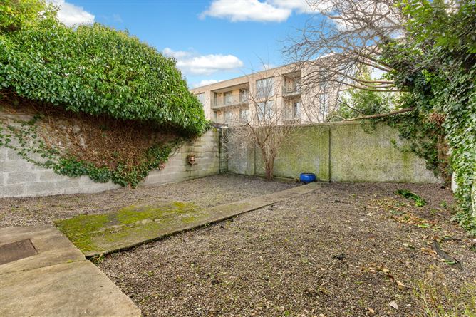 150 Carnlough Road, Cabra, Dublin 7