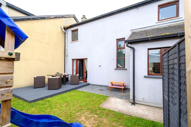 105 Riversdale, Riversdale, Rathcormac, Co. Cork.
