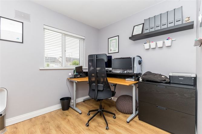 33 Jamestown Park, Ratoath, Co. Meath, .