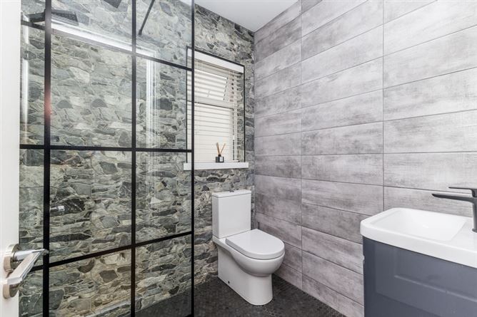 33 Jamestown Park, Ratoath, Co. Meath, .