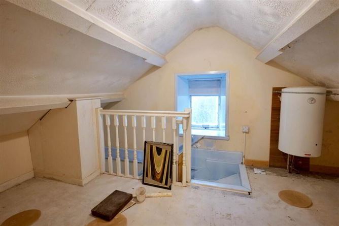 Photo 15 of 19 — White Cottage, Lodge, Hospital, Limerick