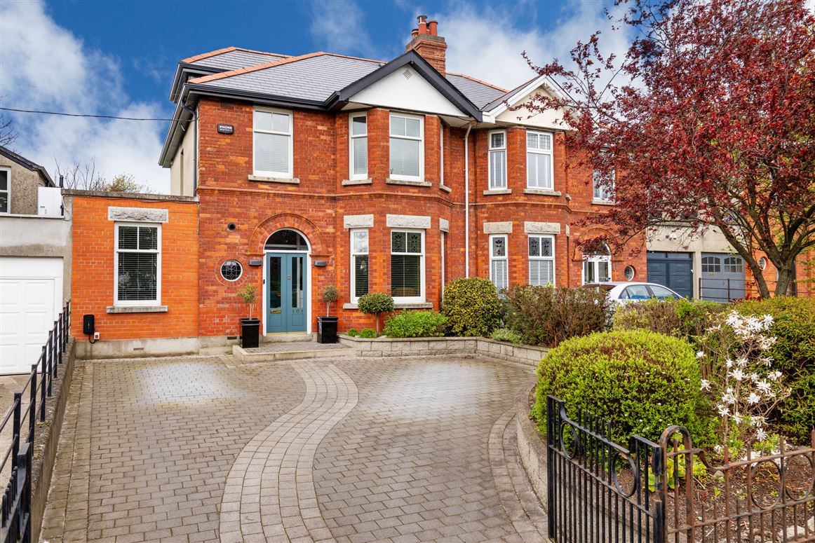 101 Ballymun Road, Glasnevin, Dublin 9