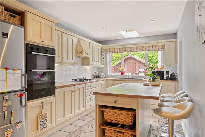 Photo 6 of 35 — 26 Priory Walk, Terenure,   Dublin 12