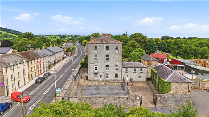 Abbey House, Abbey Street, Cahir, Co. Tipperary