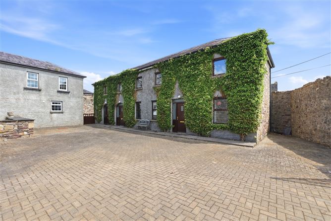 Photo 7 of 45 — Abbey House, Abbey Street, Cahir, Co. Tipperary