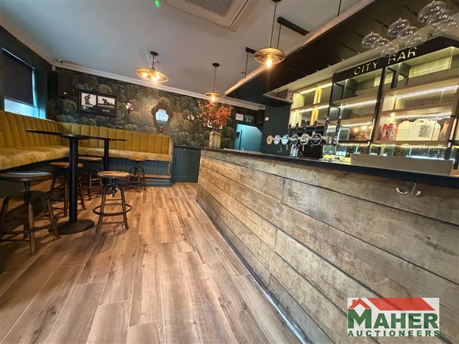 City Bar, 1 Main Street, Cashel, Tipperary