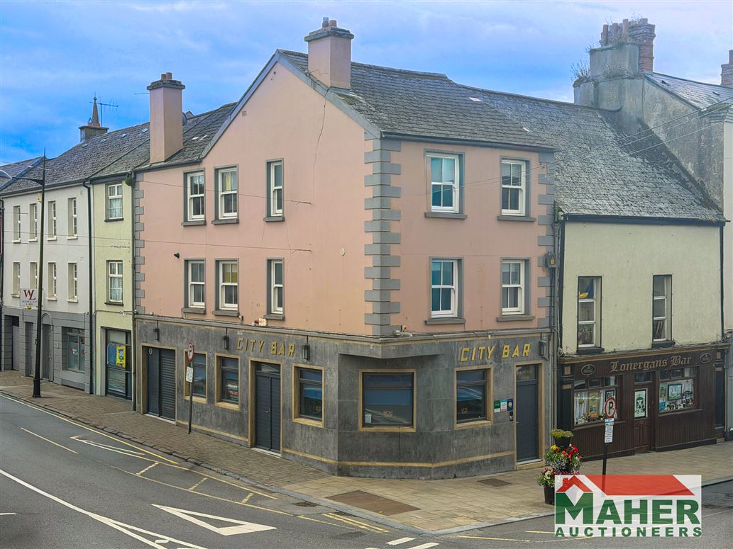 City Bar, 1 Main Street, Cashel, Tipperary