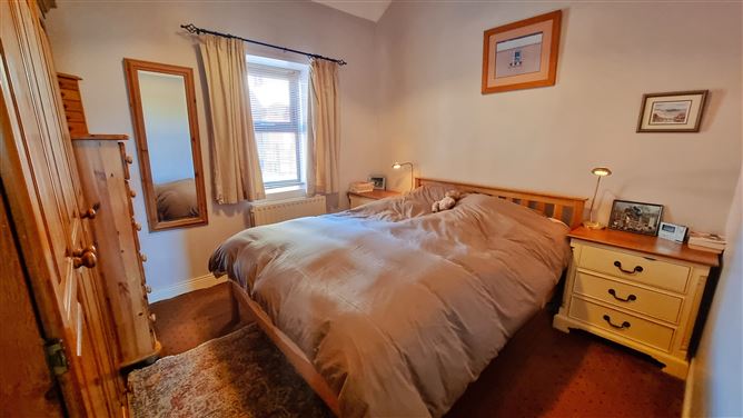 18 St Patrick's Cottages, Rathfarnham, Dublin 14
