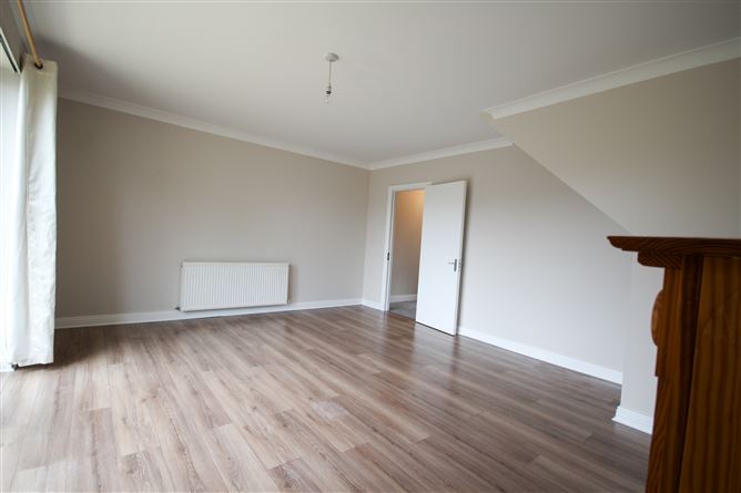 24 Woodleigh Grove, Blessington, Co. Wicklow., Blessington, Wicklow