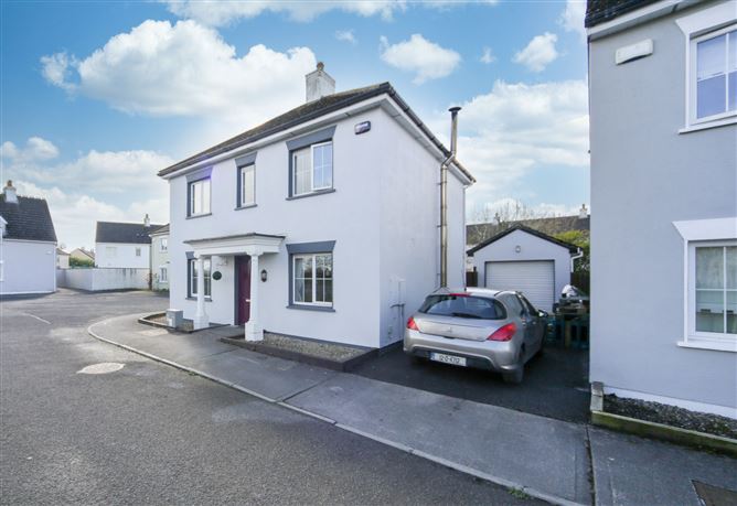 10 Glenkeen Crescent, The Fairgreen, Portlaoise, Co. Laois