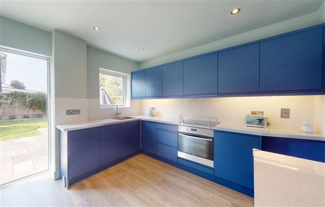 4 Cabinteely Park, Cabinteely, Dublin 18