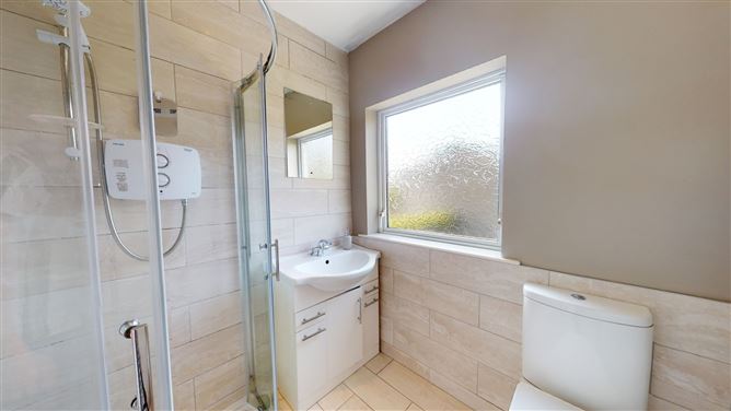 4 Cabinteely Park, Cabinteely, Dublin 18