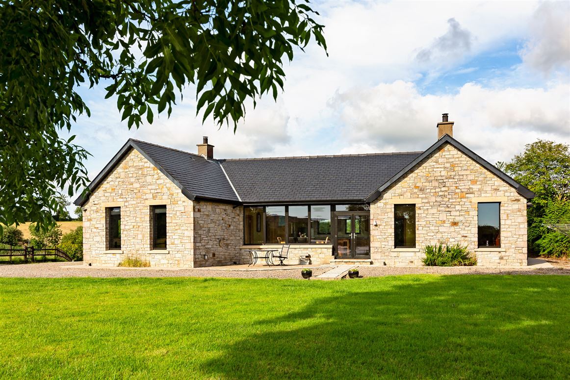 Lakeside Country Residence, Corrigeencor, Dromahair, Co. Leitrim