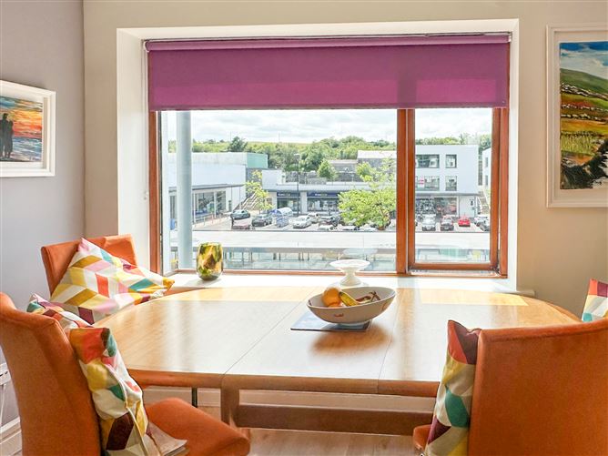 66 Bruagh Na Habhainn, Westport, Mayo