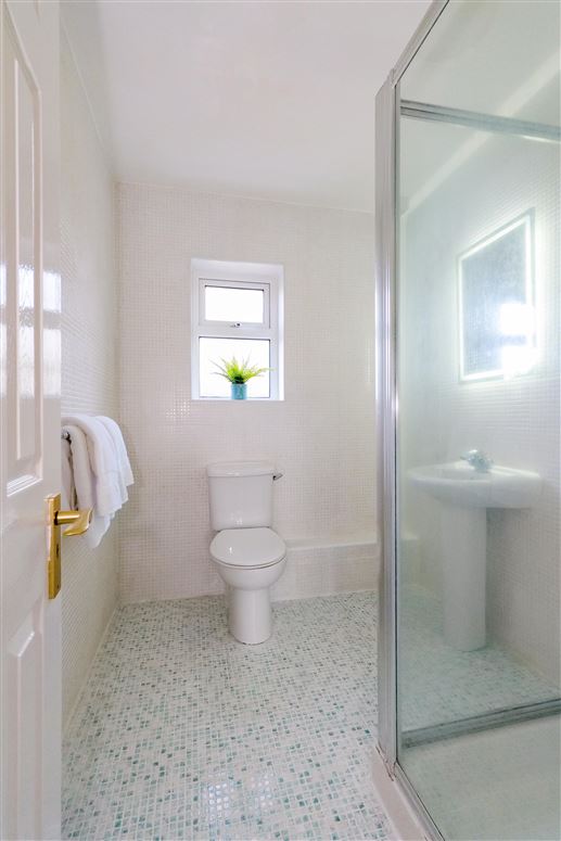 122 Dun Na Carraige, Blackrock, Salthill, Galway City