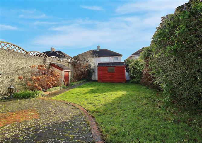 54 Elm Mount Park, Beaumont, Dublin 9