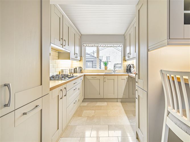 9 The Lane, College Farm, Newbridge, Kildare