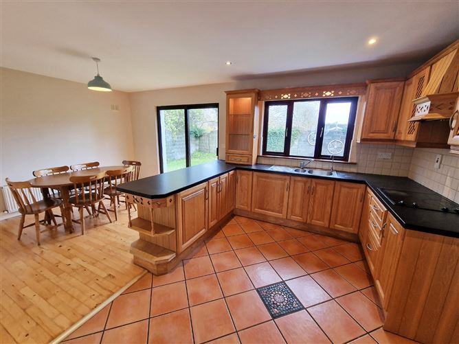 95 Woodhaven, Kilrush Road, Ennis, Co. Clare