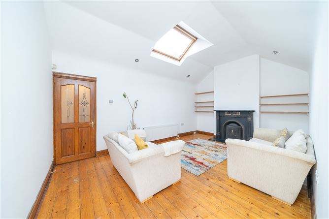 10 Faulkners Terrace, Kilmainham, Dublin 8