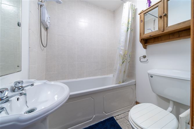 10 Faulkners Terrace, Kilmainham, Dublin 8