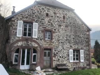 Private, Avenue Charles de Gaulle, Servance
