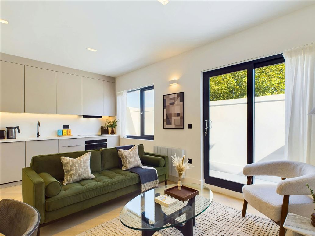 Maida Daylight,London,Greater London,United Kingdom