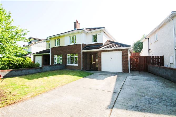10 Woodstown Drive, Knocklyon, Dublin 16