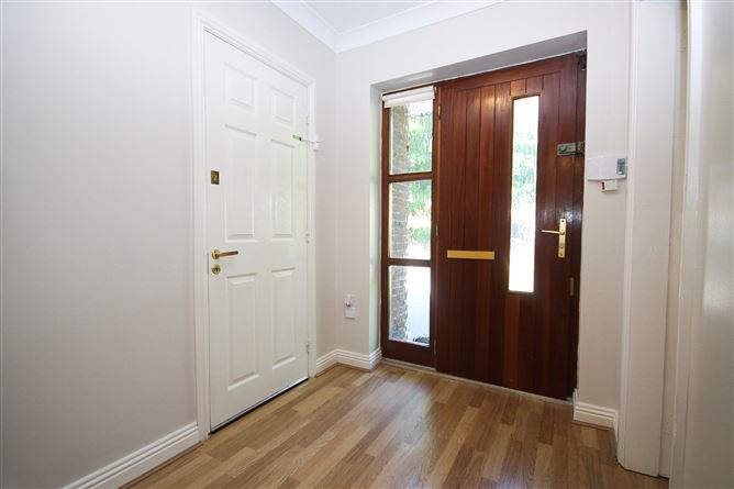 10 Woodstown Drive, Knocklyon, Dublin 16