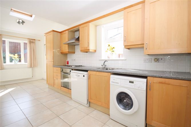 10 Woodstown Drive, Knocklyon, Dublin 16