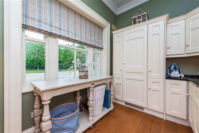 Winterberry Lodge, Eyrefield, Athgarvan, Curragh, Kildare