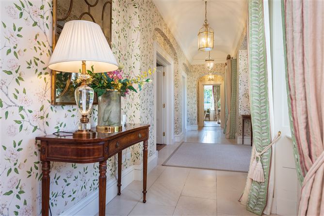 Winterberry Lodge, Eyrefield, Athgarvan, Curragh, Kildare