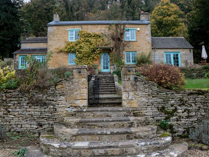 The Snicket,Northleach, Gloucestershire, United Kingdom