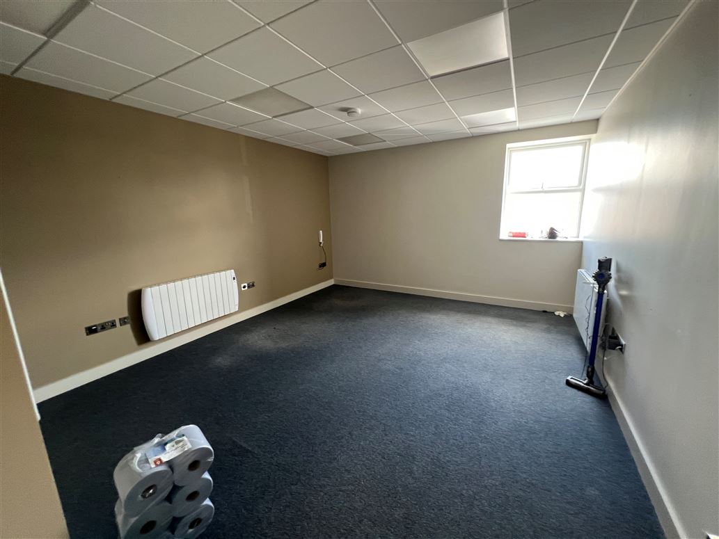 Office 6 Unit 1 Rath Cross Business Center, Ashbourne, Meath