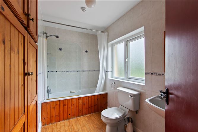 The Gate House, Carrigboy, Donemark, Bantry, Co. Cork