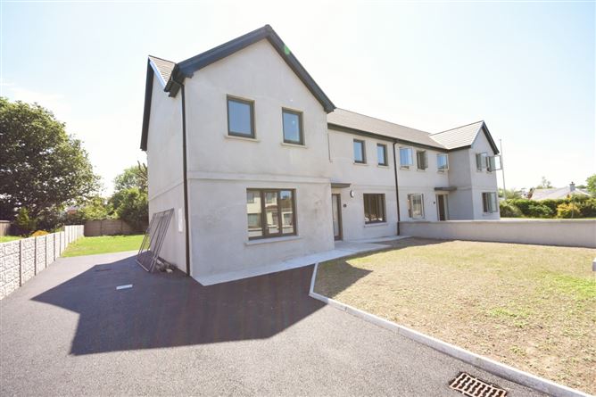 Photo 40 of 45 — 14 Hawthorn Drive, Ballygologue Road, Listowel, Co. Kerry