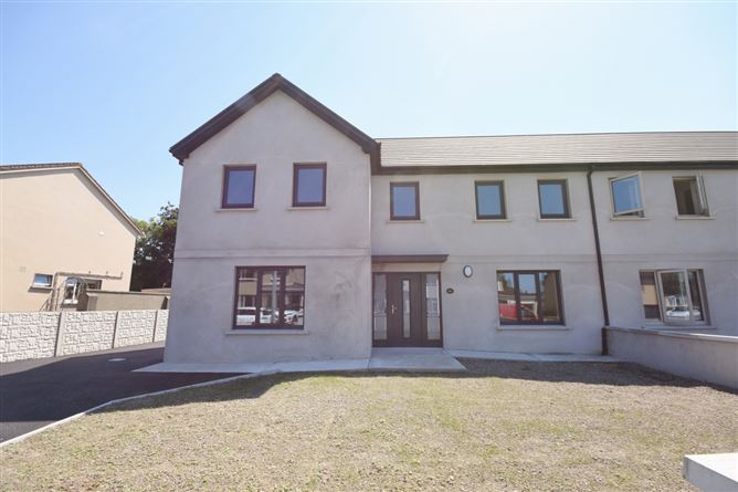 Photo 41 of 45 — 14 Hawthorn Drive, Ballygologue Road, Listowel, Co. Kerry