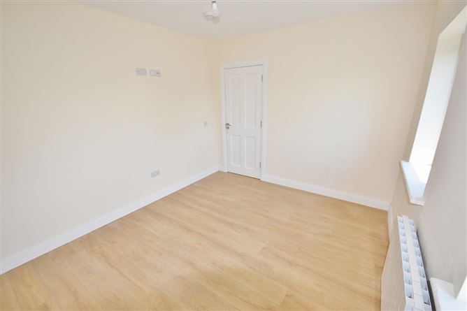 Photo 27 of 45 — 14 Hawthorn Drive, Ballygologue Road, Listowel, Co. Kerry
