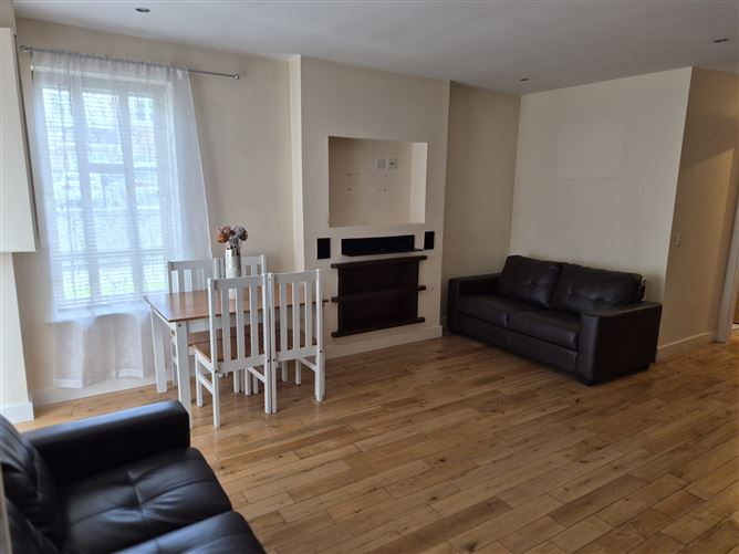 Photo 10 of 18 — 32 Latchford Close, Clonsilla, Dublin 15