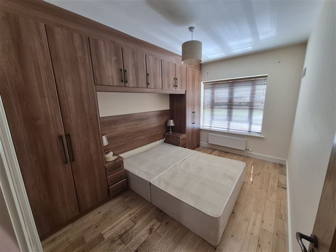 Photo 15 of 18 — 32 Latchford Close, Clonsilla, Dublin 15