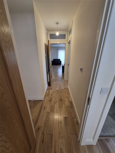 Photo 5 of 18 — 32 Latchford Close, Clonsilla, Dublin 15