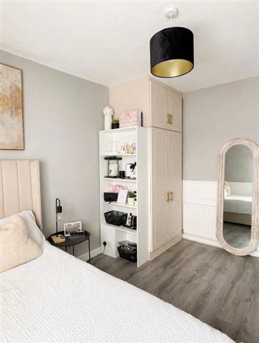 Photo 13 of 22 — 27 St Finnians Avenue, Ardfinnan, Tipperary