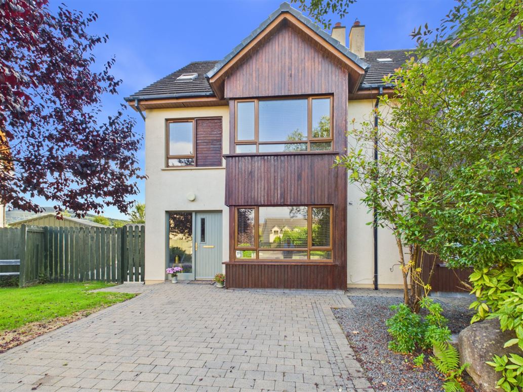 20 Heather Park, Páirc Na Gloine, Kenmare, Co. Kerry
