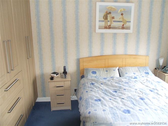 9 Parkview, Blackhorse Ave,  Dublin 7