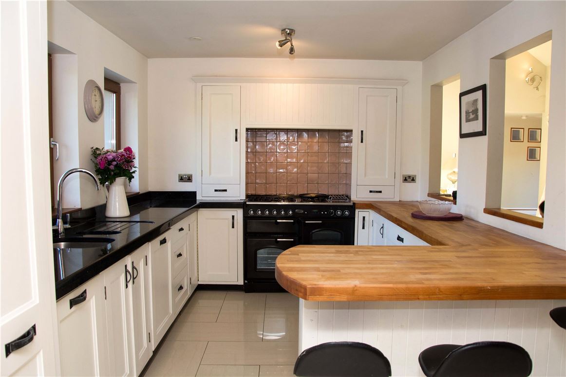 1 Cahir Lodges, Cahir West, Kenmare, Co. Kerry 1 Cahir Lodges, Cahir West, Kenmare, Co. Kerry