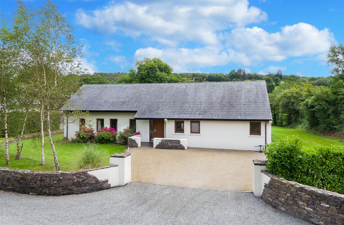 1 Cahir Lodges, Cahir West, Kenmare, Co. Kerry 1 Cahir Lodges, Cahir West, Kenmare, Co. Kerry