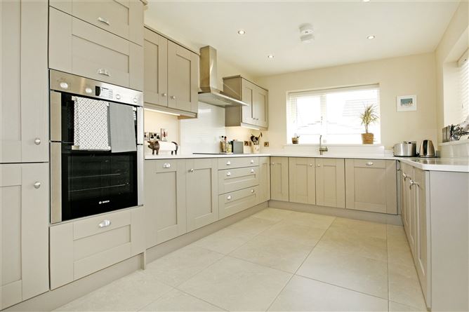 61 Evanwood, Golf Links Road, Castletroy, Limerick