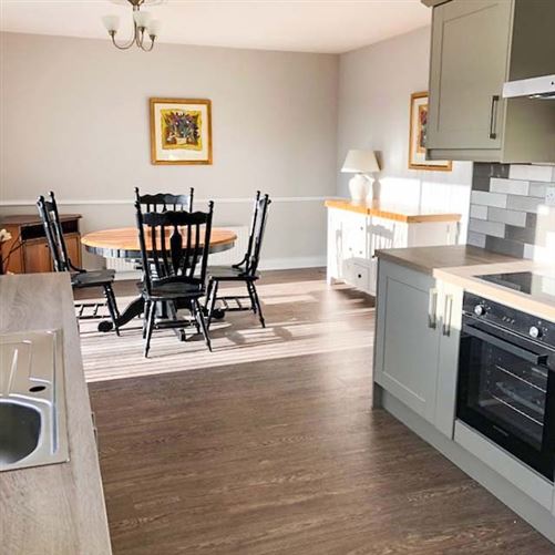 27 Hillview, Navan, Co. Meath
