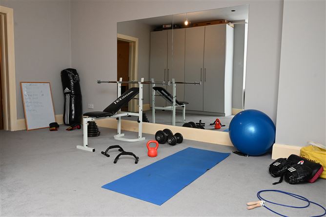 3 Brookwood, Frenchfurze, Crosshaven, Cork
