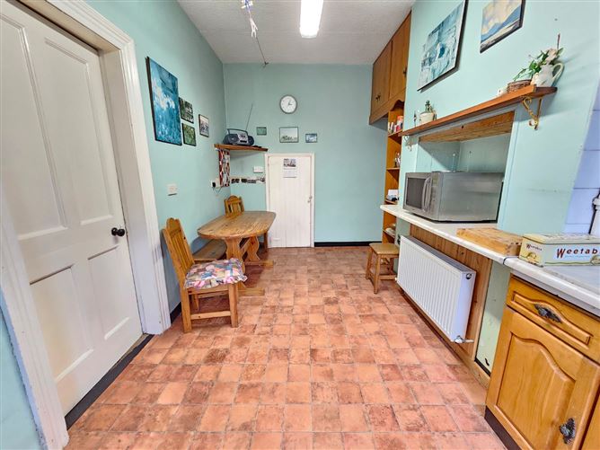 Ashmere, Cusack Road, Ennis, Co. Clare