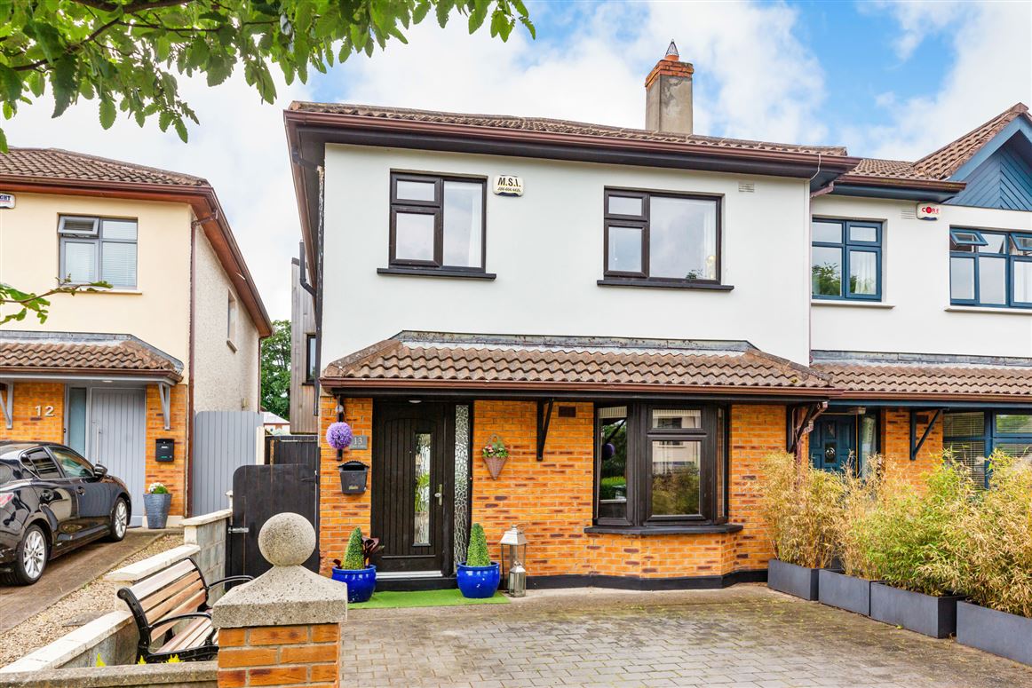 13 Obelisk Court, St Augustines Park, Blackrock, Co. Dublin Sherry